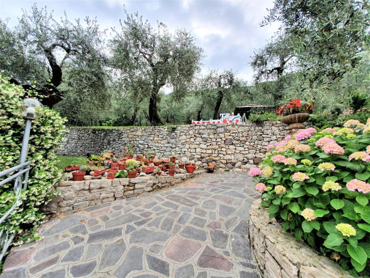 Casa Valenti Apartman Brenzone sul Garda Kültér fotó