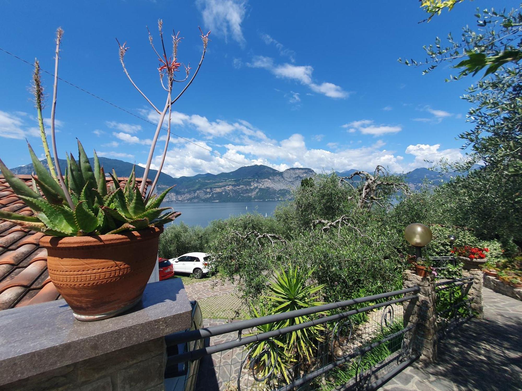 Casa Valenti Apartman Brenzone sul Garda Kültér fotó